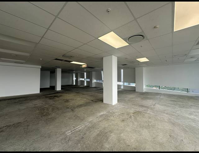 799M² OFFICE TO LET IN SANDTON CENTRAL